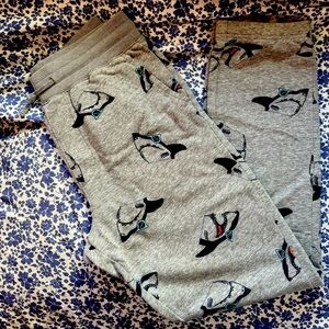 Oshkosh b’gosh boys gray shark joggers size 10